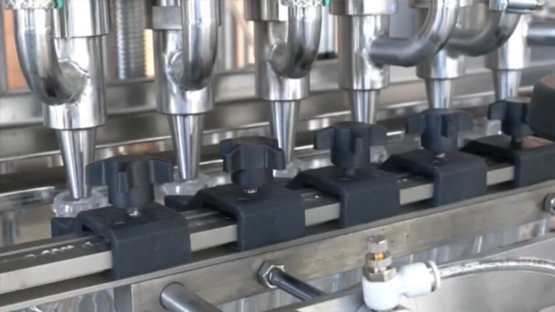 液体灌装机不变工作需把稳什么？