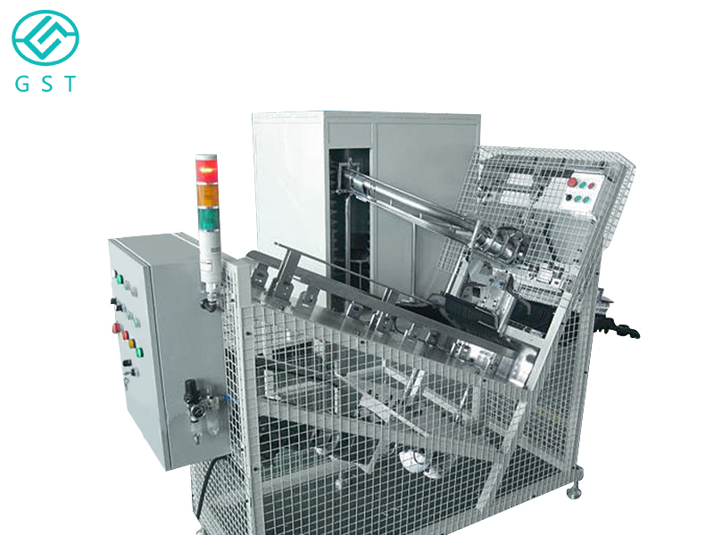 自动衣架插钩机衣架出产行业自动化转型的沉要设备